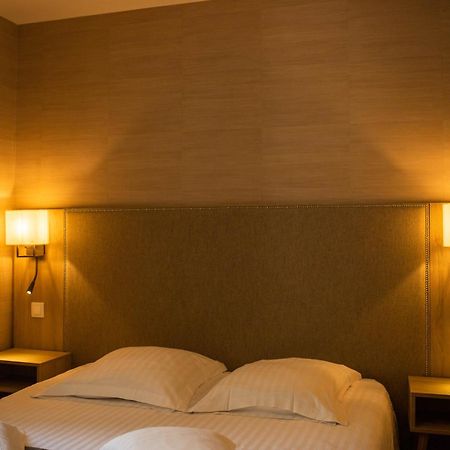 Отель Relais De La Loire Монтливо Экстерьер фото